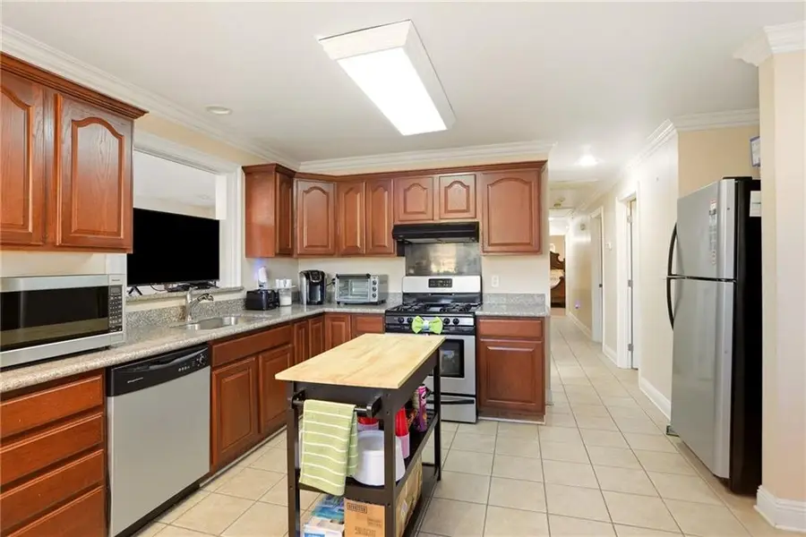 5708 Providence Place, New Orleans, LA 70126 - #3