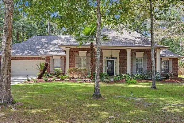 7014 Longvue Drive, Mandeville, LA 70448