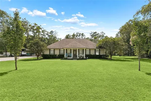 19212 Wildoak Lane, Ponchatoula, LA 70454