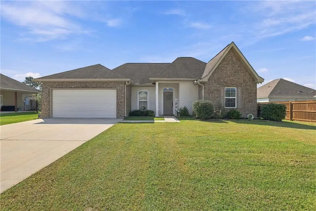 29800 Atlanta Street, Albany, LA 70711 - #1