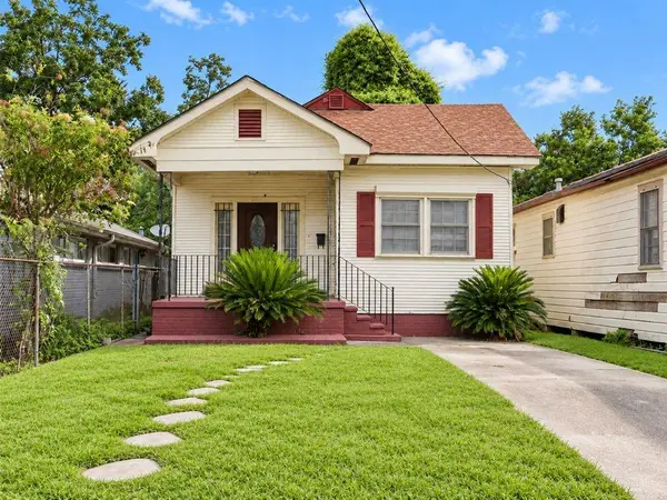 9411 Stroelitz Street, New Orleans, LA 70118