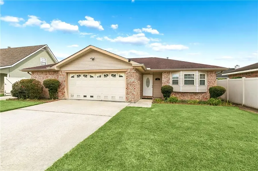 2061 Saulet Place, Harvey, LA 70058 - #2