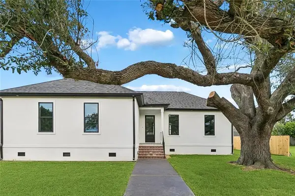7205 Easy Street, Arabi, LA 70032