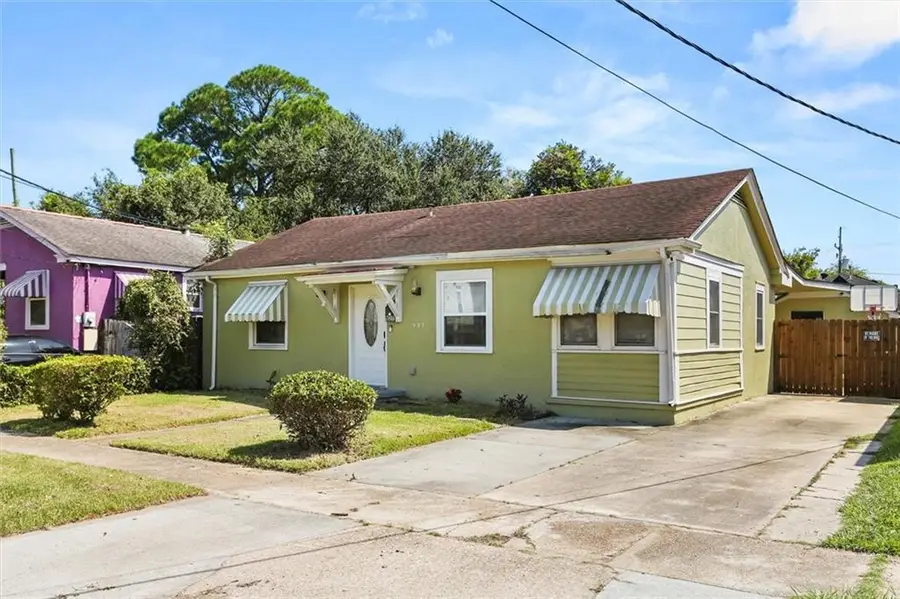 927 Lamanche Street, New Orleans, LA 70117 - #2