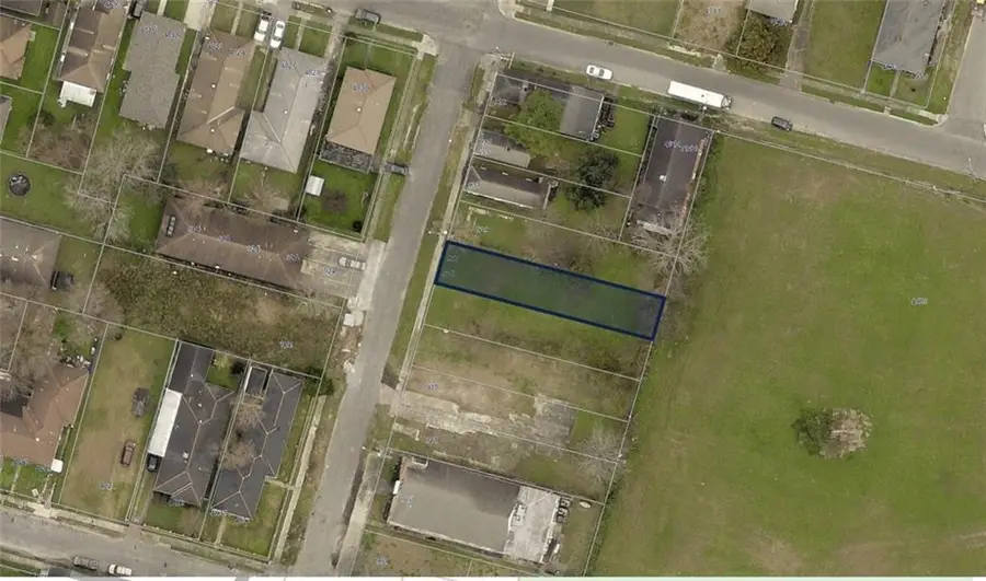 925 Deslonde Street, New Orleans, LA 70117 - #2
