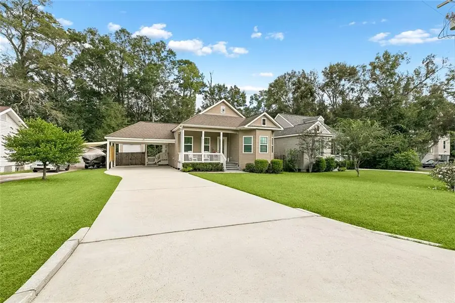 412 W 13th Avenue, Covington, LA 70433 - #2