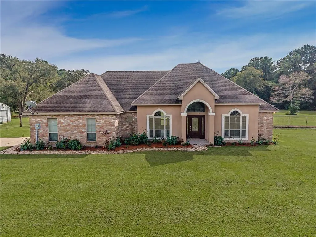 27280 Bobs Road, Lacombe, LA 70445 - #1