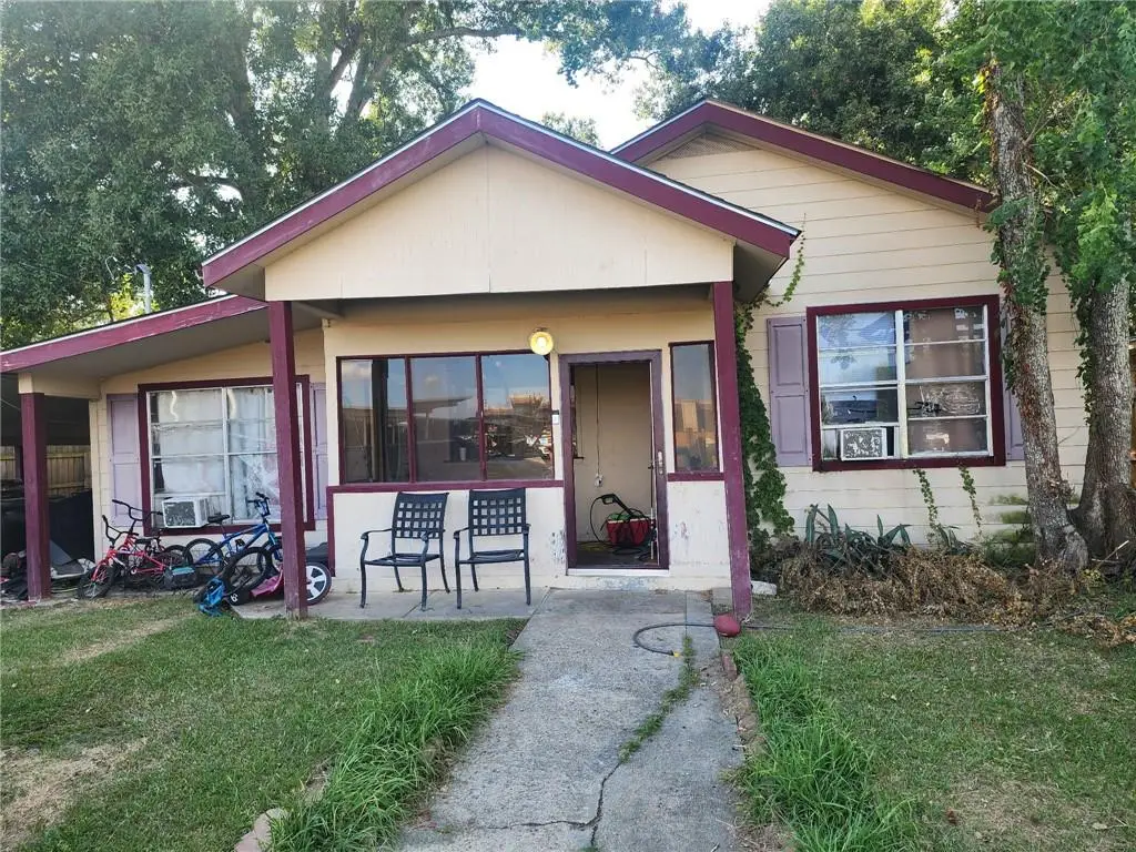 615 N Pleasant Avenue, Gonzales, LA 70737 - #1