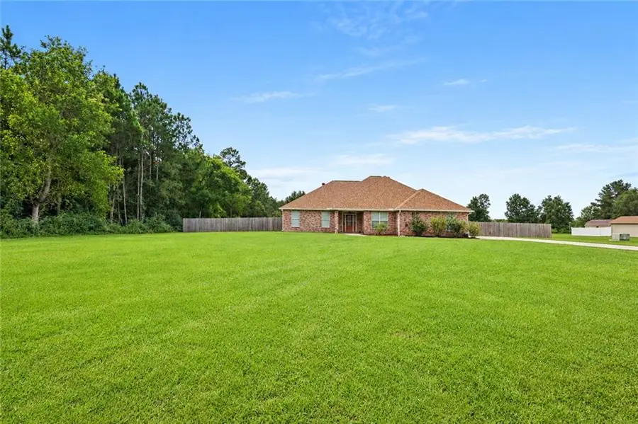 12231 E Pointe Drive, Picayune, MS 39466 - #2