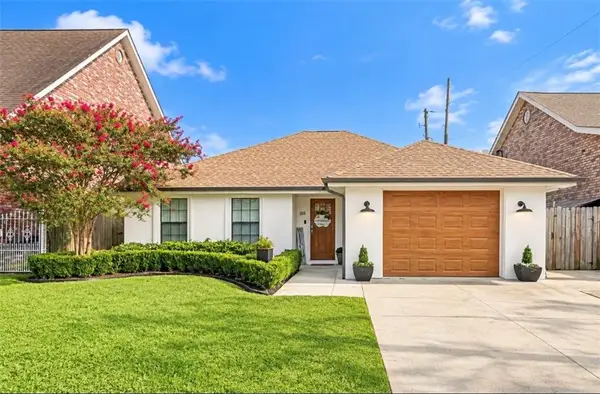 2905 Mayflower Street, Meraux, LA 70075