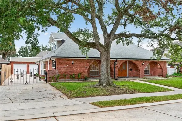 2422 Oriole Street, New Orleans, LA 70122