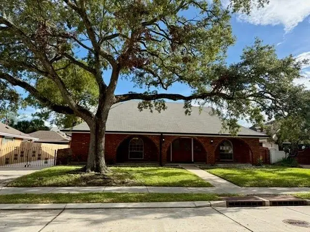 2422 Oriole Street, New Orleans, LA 70122 - #2