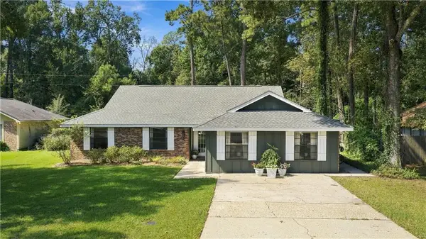 516 Woodridge Boulevard, Mandeville, LA 70471