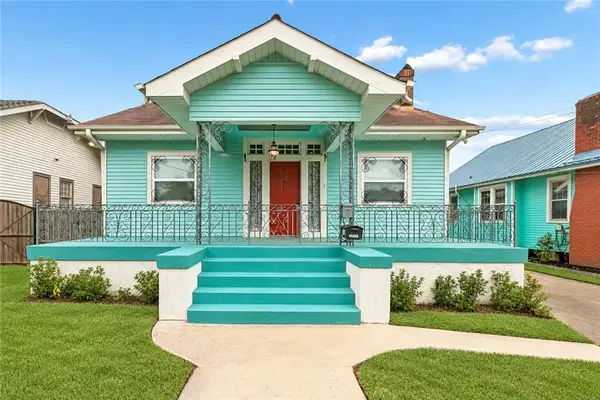 4431 Demontluzin Street, New Orleans, LA 70122