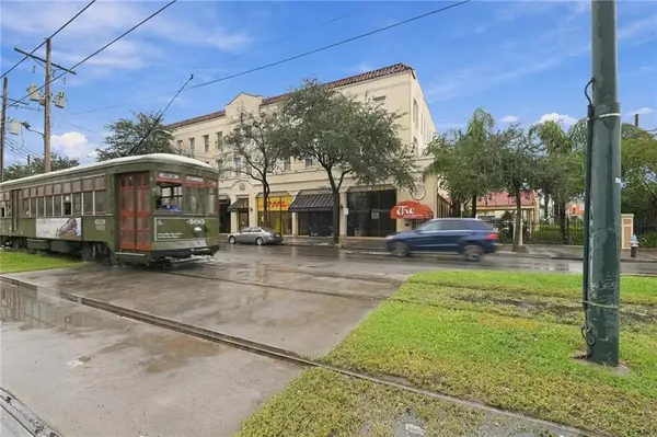 1224 St Charles Avenue #318, New Orleans, LA 70130