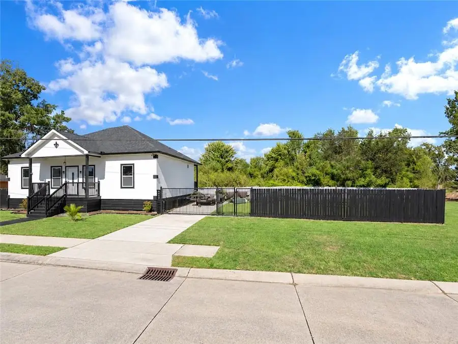 2616 Guerra Street, Violet, LA 70092 - #2
