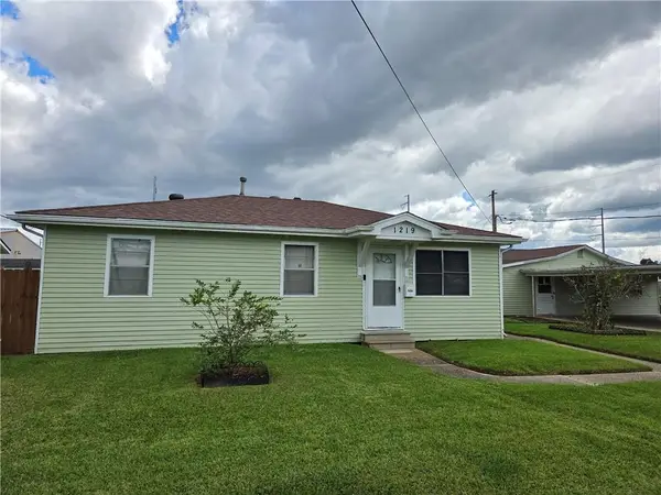 1219 Avenue G, Westwego, LA 70094