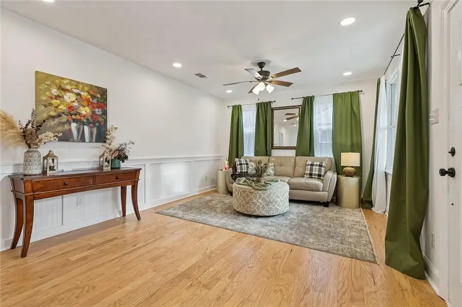 5423 Mandeville Street, New Orleans, LA 70122 - #2