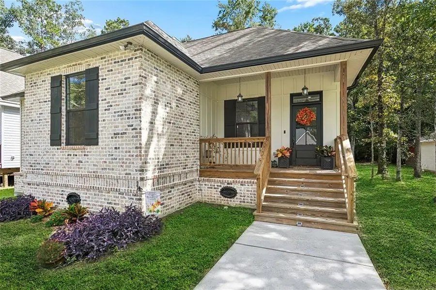 60438 Coral Street, Lacombe, LA 70445 - #3