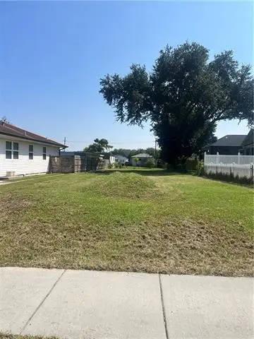 1418 Mandolin Street, New Orleans, LA 70122 - #3