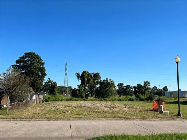 2 Mary Ann Place, Gretna, LA 70053