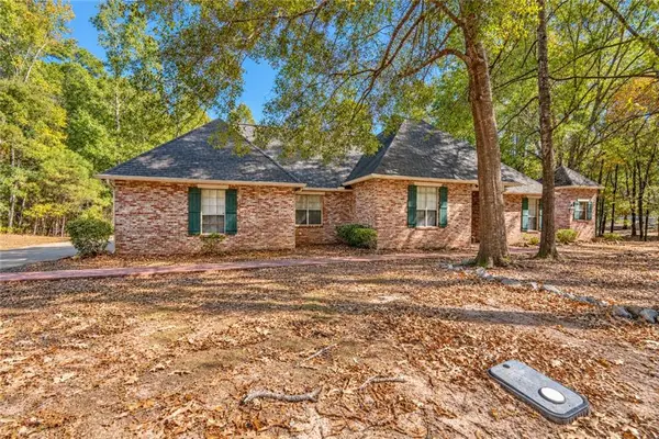 282 Mr Ed Lane Lane, Natchitoches, LA 71457