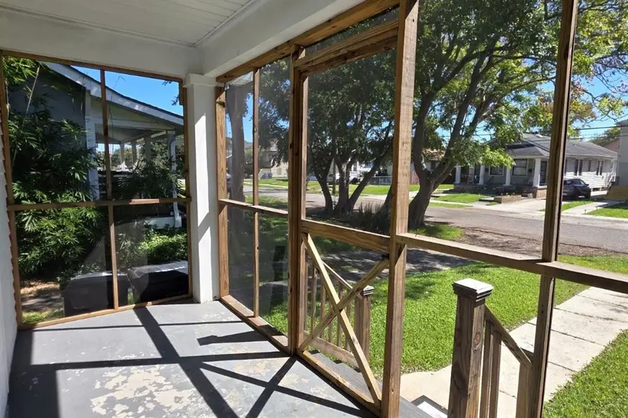 2327 Wisteria Street, New Orleans, LA 70122 - #3