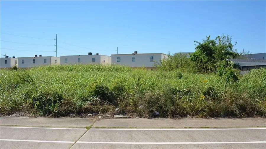 5654 Mayo Road, New Orleans, LA 70126 - #2