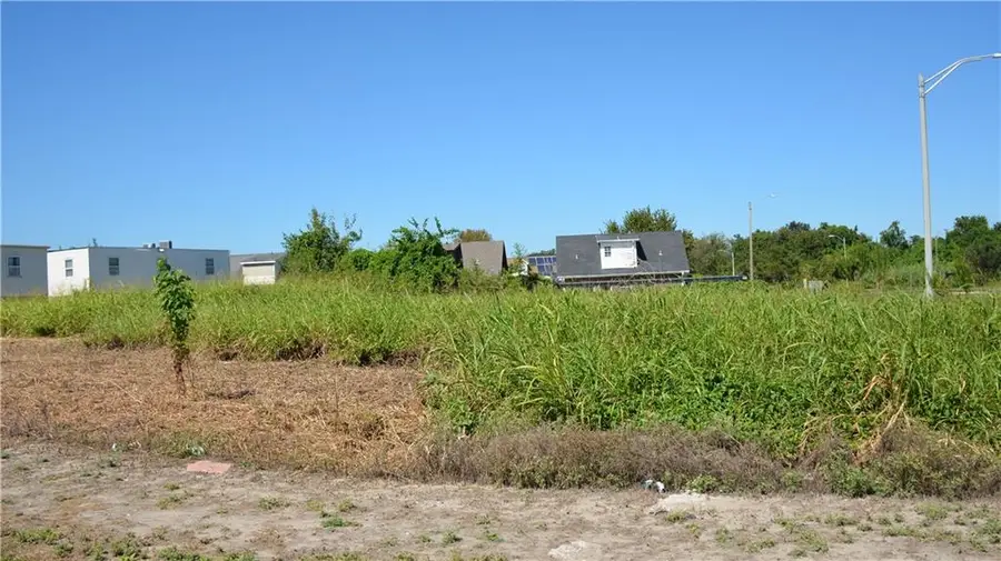 5654 Mayo Road, New Orleans, LA 70126 - #3