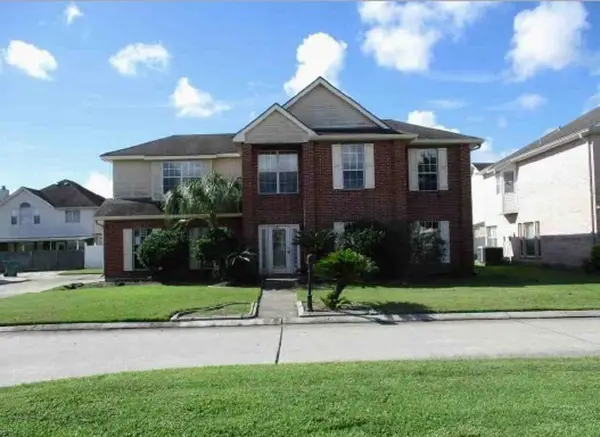 1232 N Wyndham Drive, Gretna, LA 70056