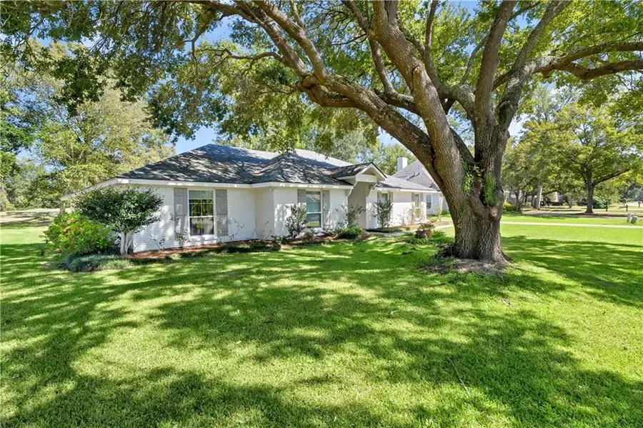 805 Beau Chene Drive, Mandeville, LA 70448 - #2