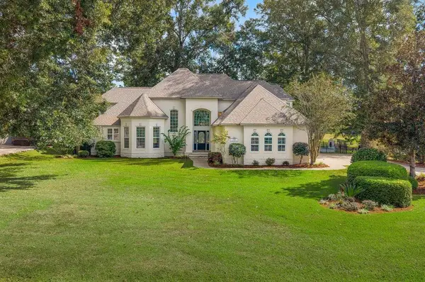 733 Plantation Drive, Abita Springs, LA 70420