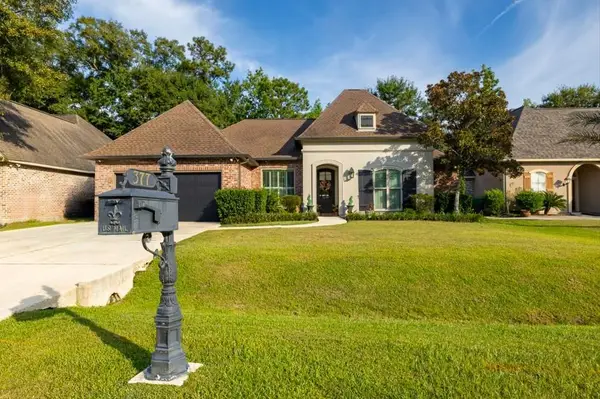 377 Autumn Lakes Road, Slidell, LA 70461