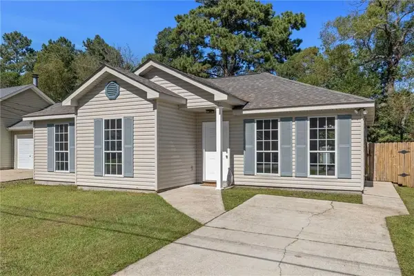610 Beaulieux Street, Mandeville, LA 70448