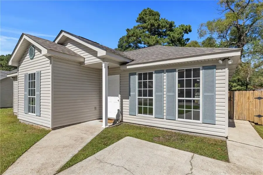610 Beaulieux Street, Mandeville, LA 70448 - #2