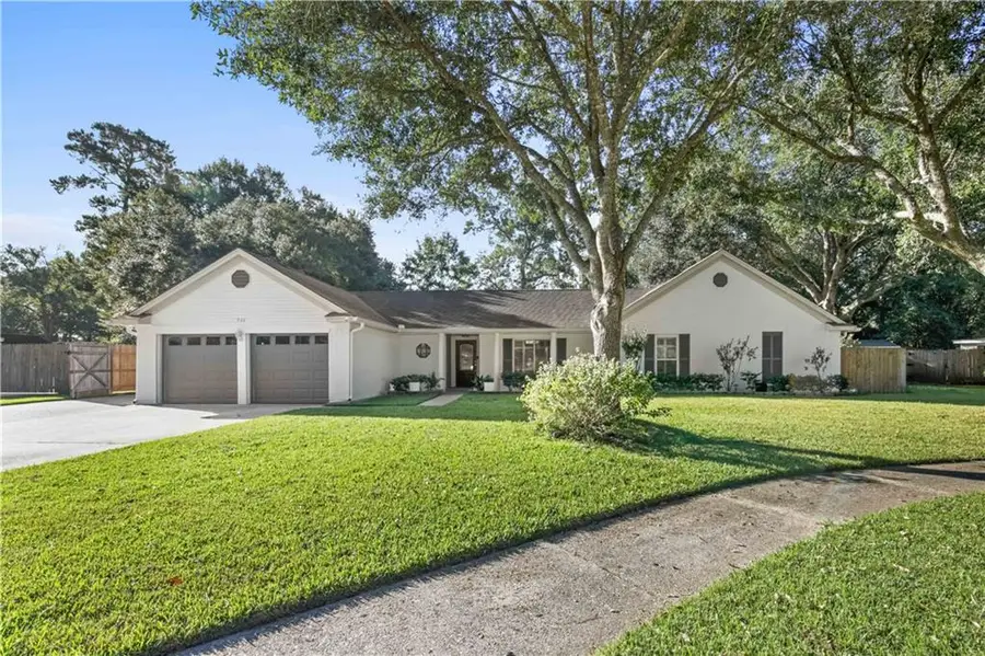 711 Lake Des Allemands Court, Slidell, LA 70461 - #2