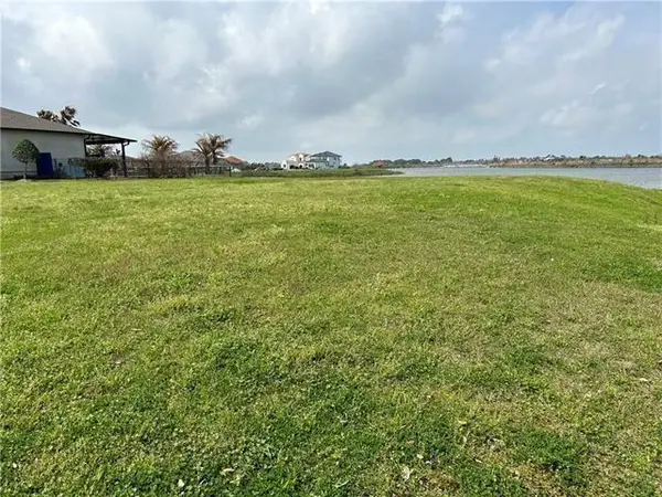 2101 S Lakeshore Boulevard, Slidell, LA 70461