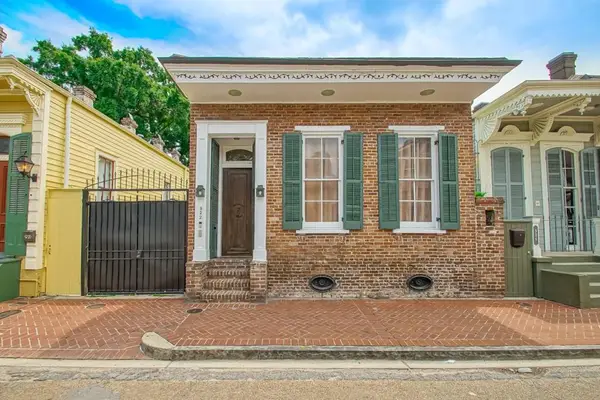 922 St Peter St Street, New Orleans, LA 70116