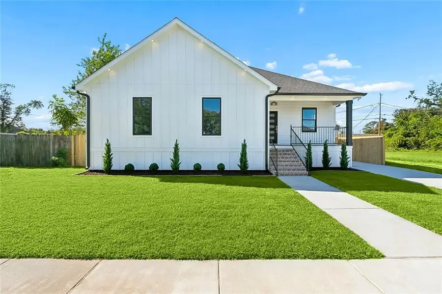 400 Doerr Street, Arabi, LA 70032 - #2