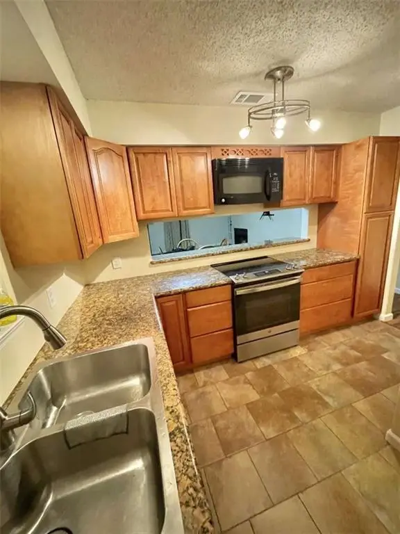 15540 Riverdale Avenue, Baton Rouge, LA 70816 - #2