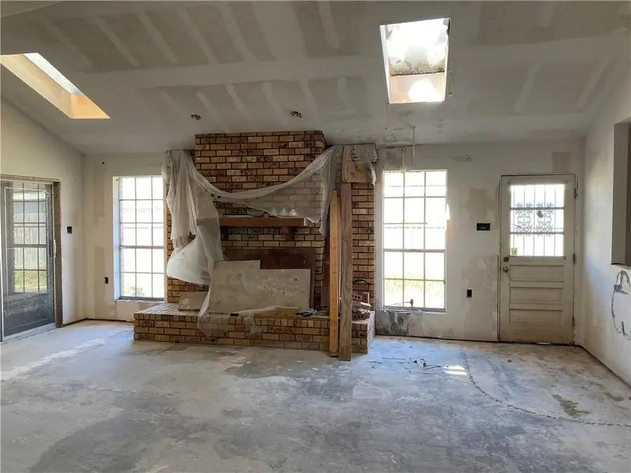 7524 Daniel Drive, New Orleans, LA 70127 - #3