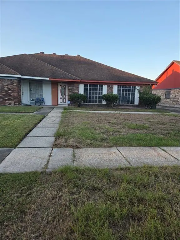 2115 Snowbird Drive, Harvey, LA 70058