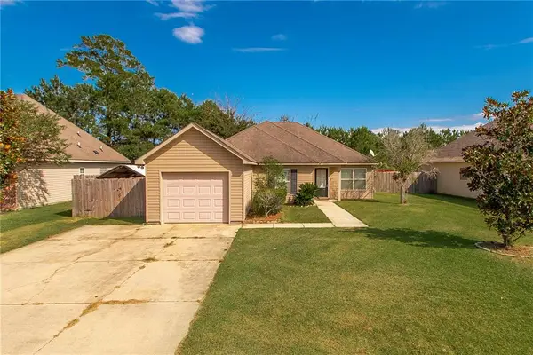 41837 Snowball Circle, Ponchatoula, LA 70454