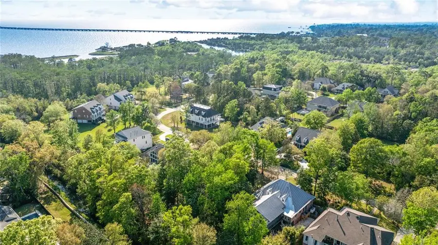 480 E Chase Court, Mandeville, LA 70448 - #2