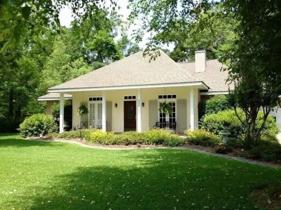 684 Plantation Boulevard, Mandeville, LA 70448 - #1