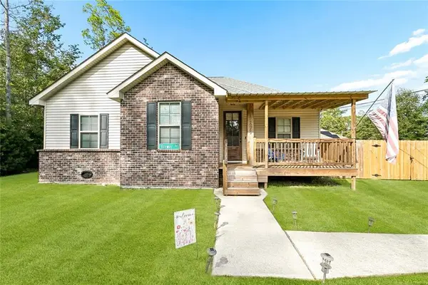 29269 Elm Drive, Lacombe, LA 70445