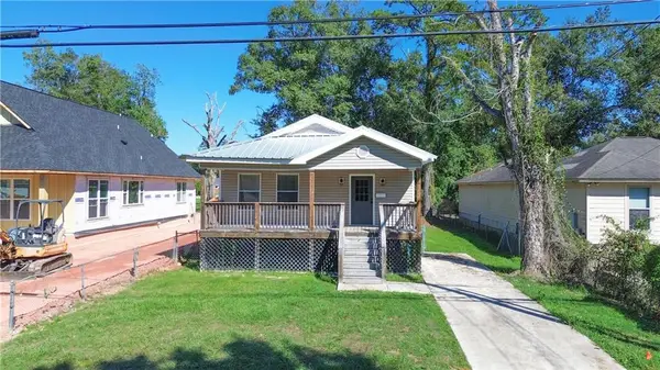 705 S Cypress Street, Hammond, LA 70403