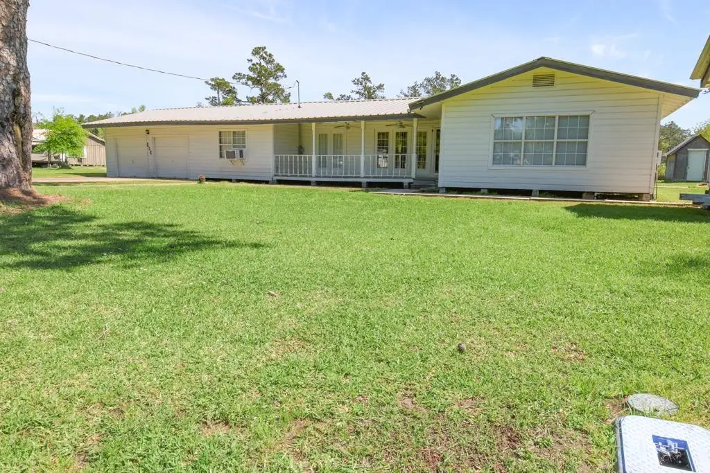642 La 109 Highway, Starks, LA 70661 - #1