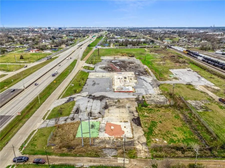 1825 Interstate 10 Interstate, Lake Charles, LA 70601 - #3