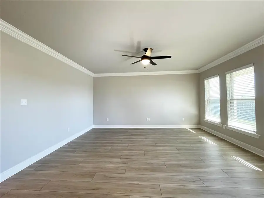 3352 Lake Crest Drive, Lake Charles, LA 70607 - Image #3